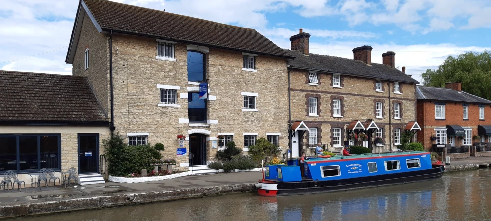 Wyvern Narrowboat moored at Stoke Bruerne on the Grand Union Canal