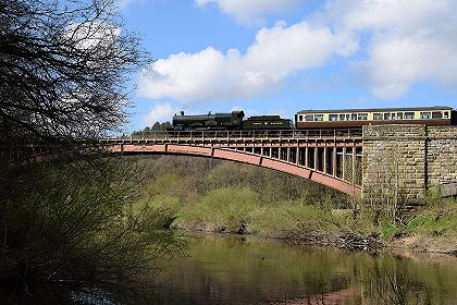 Victoria Bridge, River Servern